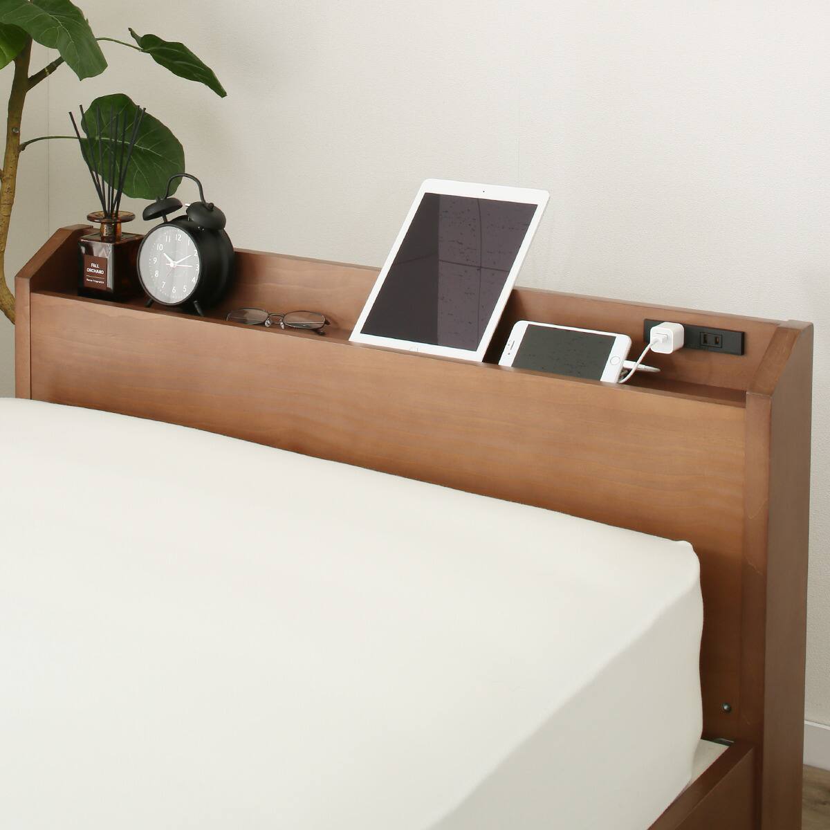 シングルこぼれ止め棚付きベッドフレーム(MBR) | ニトリネット【公式