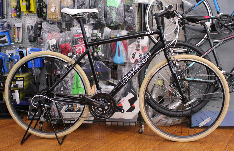 LOUIS GARNEAUのクロスバイクSETTER 8.0が入荷いたしました。