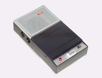 ソニーカセットテープレコーダー