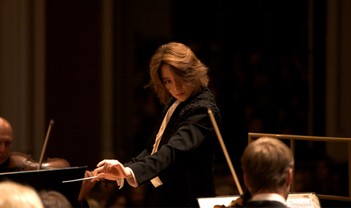 この距離感、一体感は初体験に近い」感覚に響く劇場感あふれるサウンド