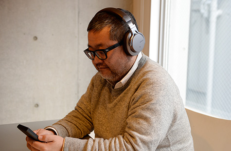 梶原由景×MDR-1ABT 体験者の声 | ヘッドホン | ソニー