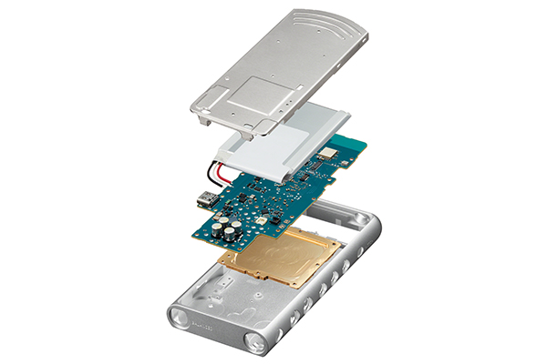 NW-ZX500シリーズ 特長 : こだわりの厳選パーツ・デザイン