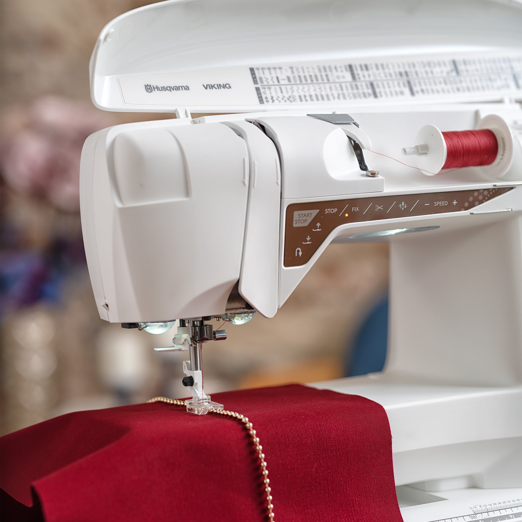 Husqvarna Viking Designer Topaz 40 Sewing & Embroidery Machine