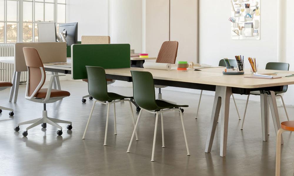 ハル ウッド RE / アイスグレイVitra（ヴィトラ） | 公式通販 家具