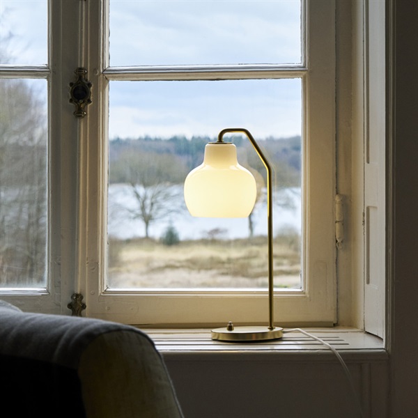 VL リングクラウン テーブルランプLouis Poulsen（ルイスポールセン