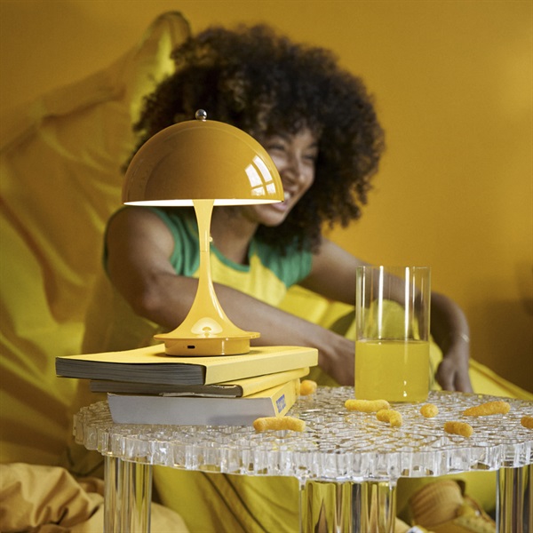 パンテラ 160 ポータブル V3 / オペーク・イエローLouis Poulsen