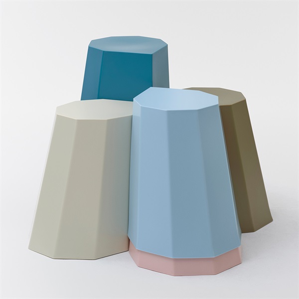 アーノルドサーカス スツール / ホワイトアイボリーMartino Gamper