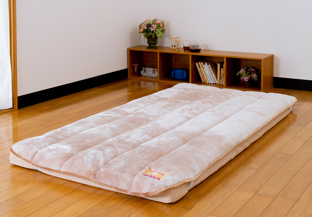 いつまでも健康でありたい！温泉毛布敷パット