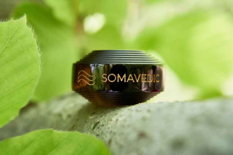 SOMAVEDIC「ソマヴェディック パワーブラック・ポータブルボタン」の