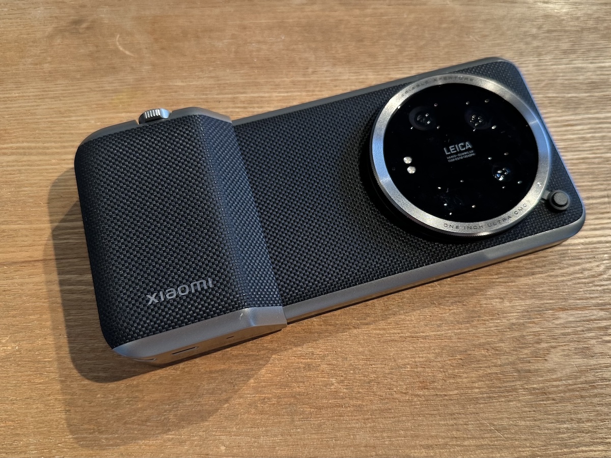 Xiaomi 14 UltraとPhotography Kitをレビュー｜ハイエンドスマホの実力