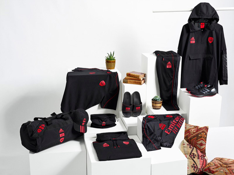 adidas football official（アディダスフットボール オフィシャル