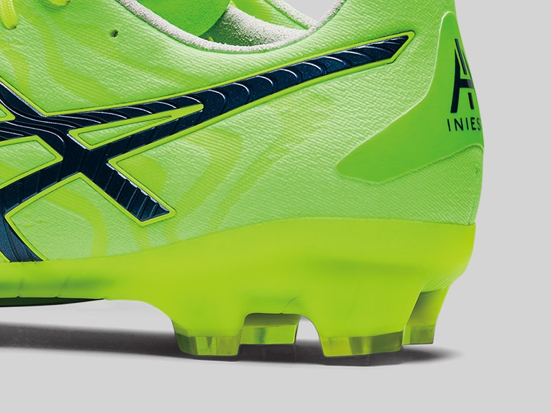 イニエスタ選手限定着用モデル ”ULTREZZA AI”｜アシックス(asics