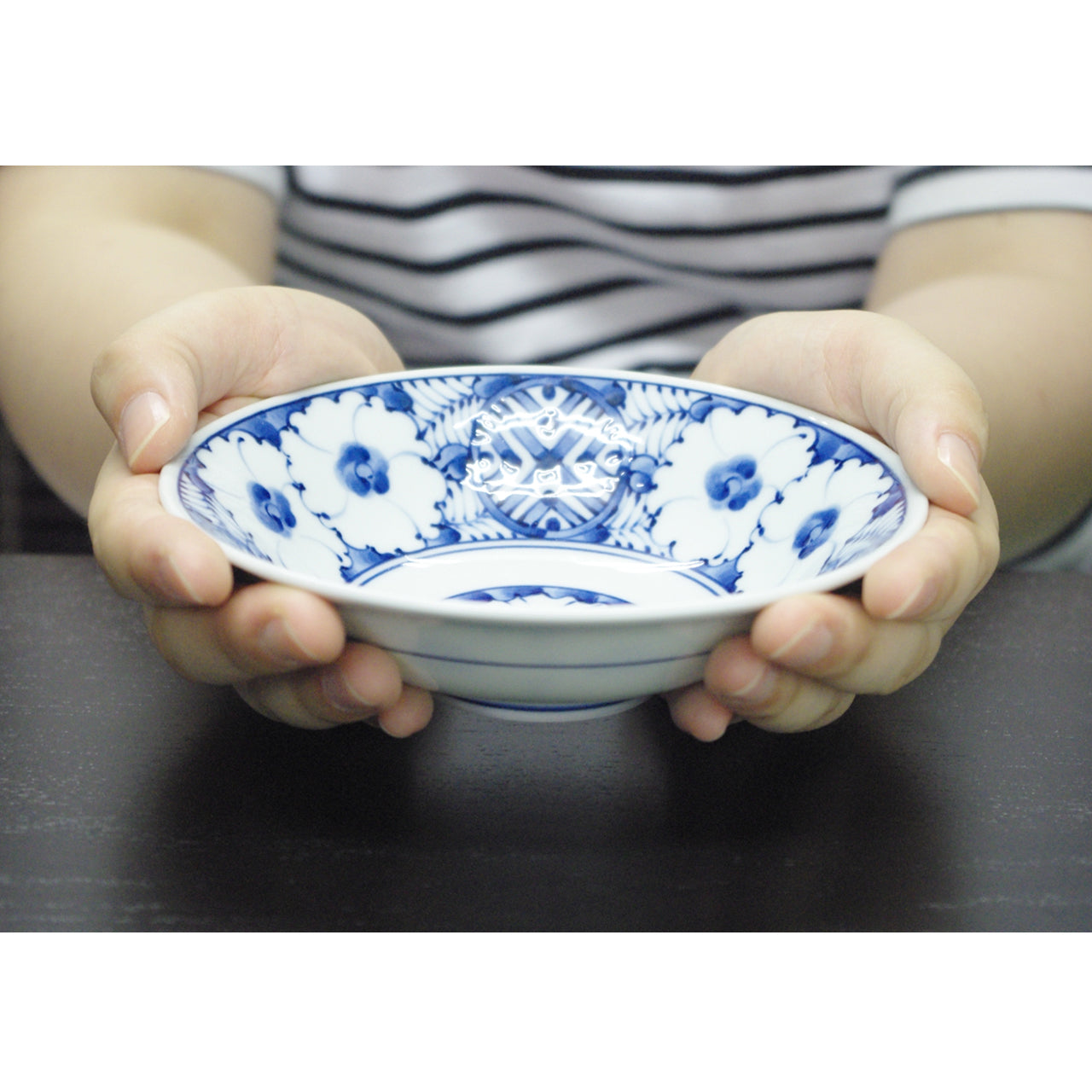 波佐見焼 染付 花丸文 中鉢 15.5cm 高山陶器の通販｜Studio1156