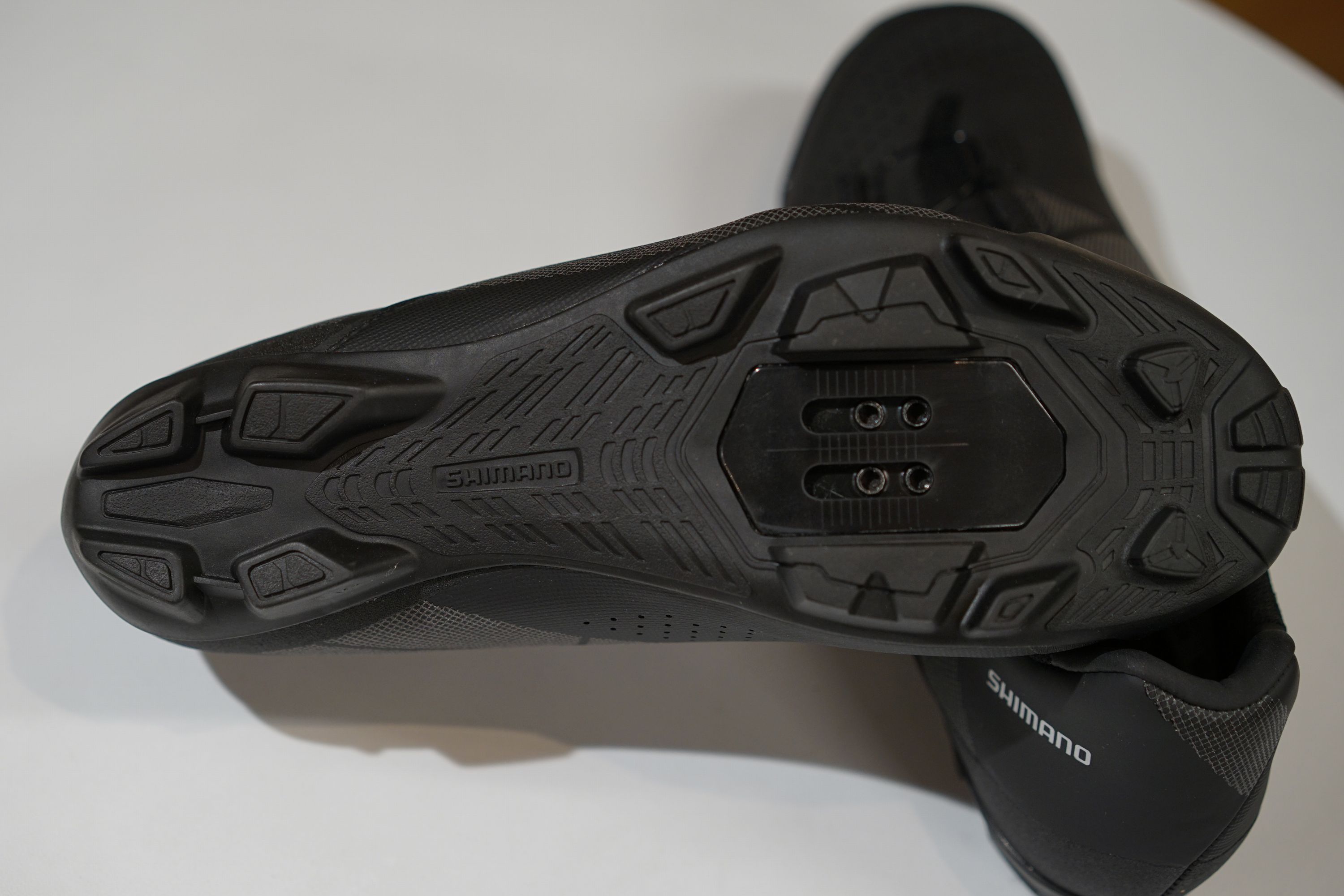 MTBやグラベルロードの最初の1足に！SHIMANO XC3 | お知らせ