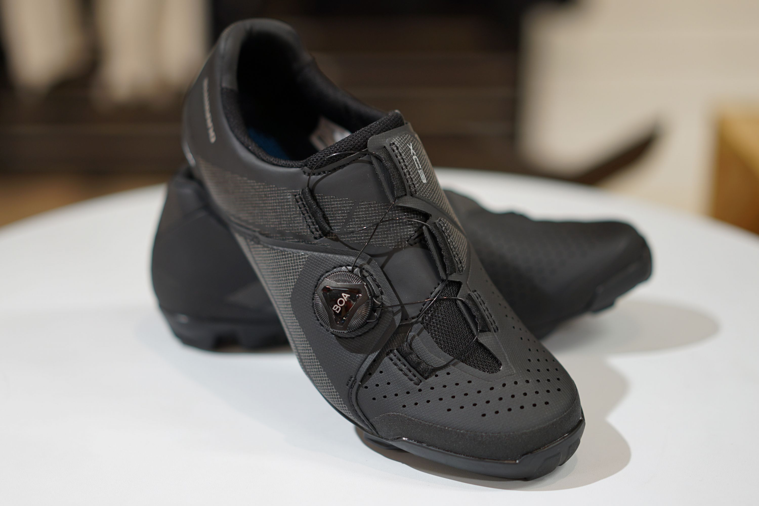 MTBやグラベルロードの最初の1足に！SHIMANO XC3 | お知らせ