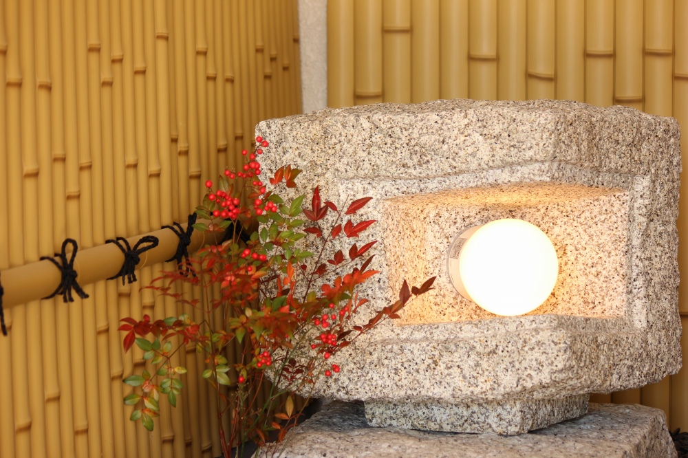 石あかり№20の製品案内愛知県岡崎市の石灯篭・水鉢蹲など石材製品の