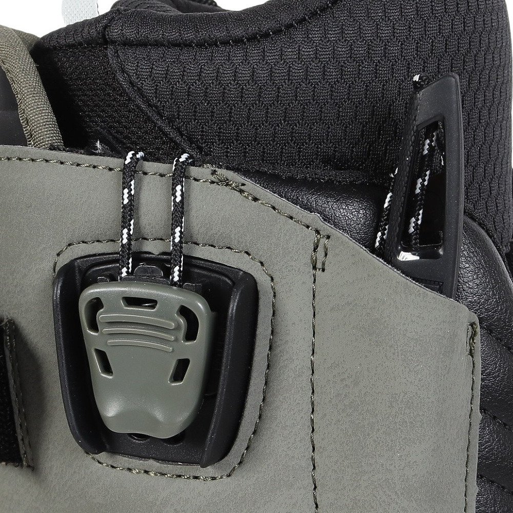 ディーラックス（DEELUXE）（メンズ、レディース）24-25モデル