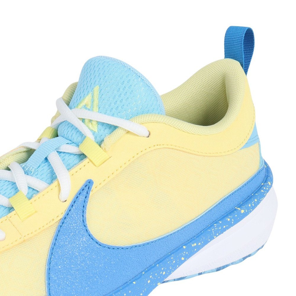 ナイキ（NIKE）（キッズ）ジュニアバスケットシューズ バッシュ ヤニス