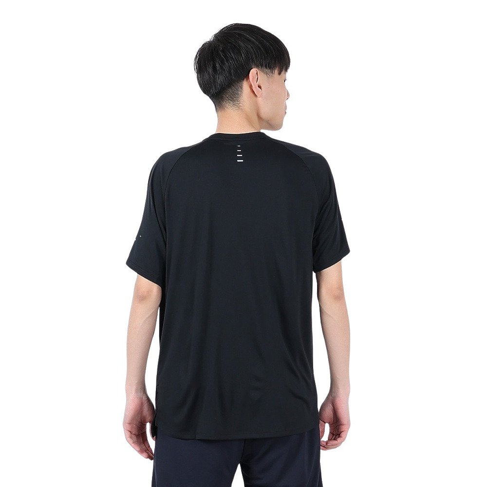 ナイキ（NIKE）（メンズ）ドライフィット ADV STRIDE 半袖 ランニング