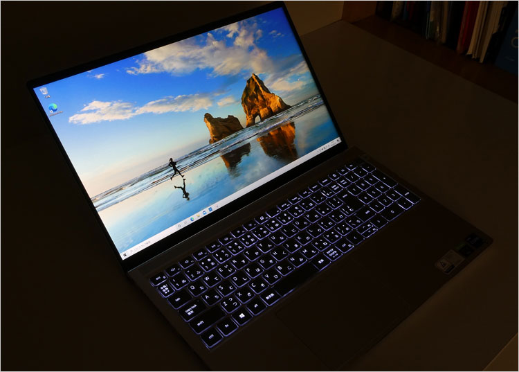 DELL Inspiron 15 Plus レビュー GeForce RTX 3050 Ti 搭載ノート