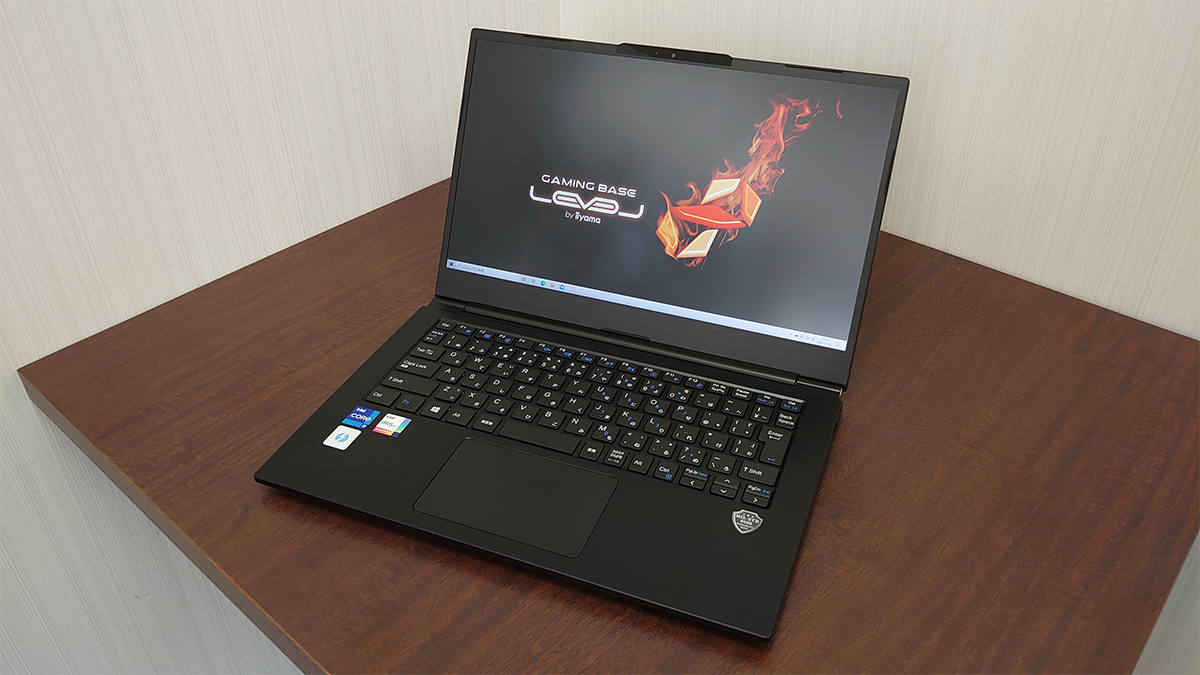 第11世代 インテル Core プロセッサー搭載薄型ノートPCをレビュー