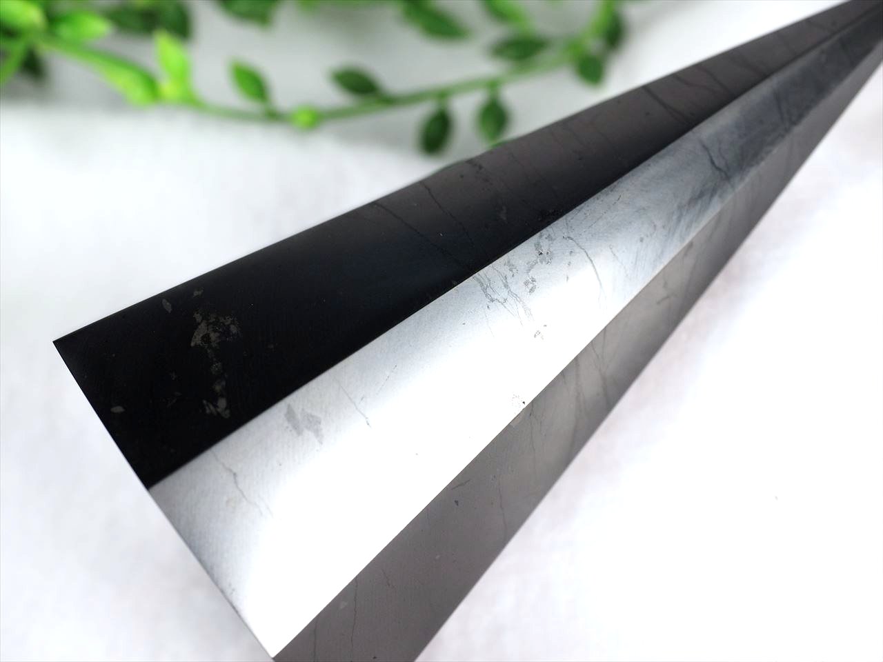 ◇産地直送!!◇鋭い八角錐◇20億年前に形成された奇跡の癒しの石◇地球