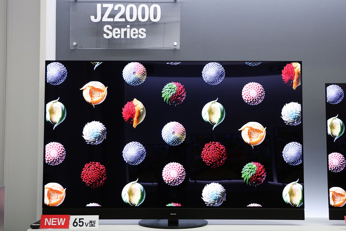 パナソニック、新構造パネル＆7.1chスピーカー搭載の“4K有機ELビエラ