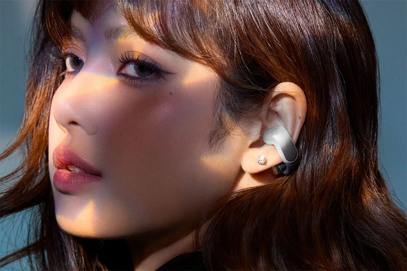 ボーズ、イヤーカフ型完全ワイヤレス「Ultra Open Earbuds」にLISA