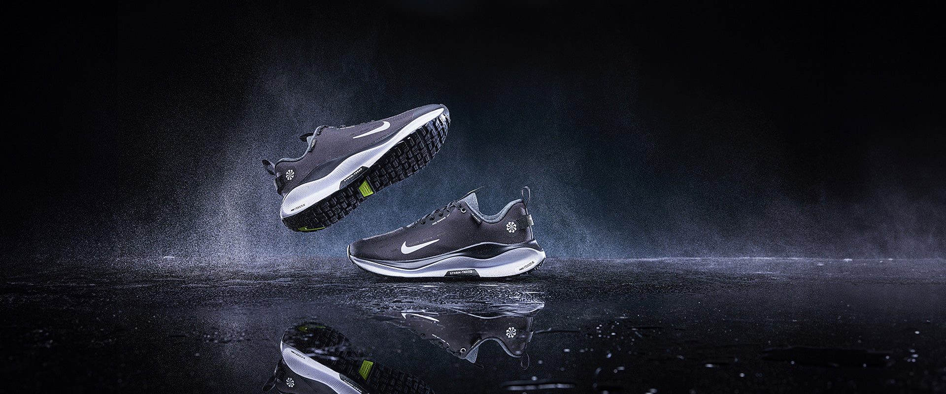 Nike Infinity Run 4 GORE-TEX - Black/White-Anthracite-Volt - Mens