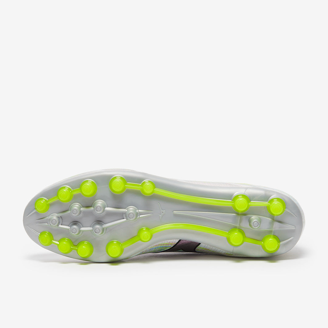 Mizuno Alpha II Elite Made in Japan Artificial Grass - White