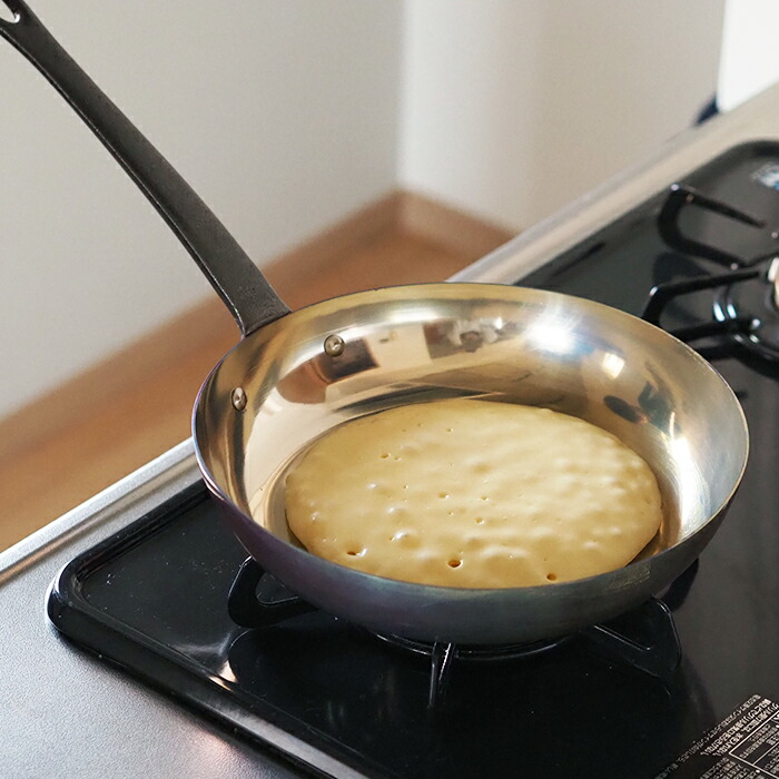 ボウマル 銅のフライパン 16cm（フランス製） / BAUMALU | 食器と料理