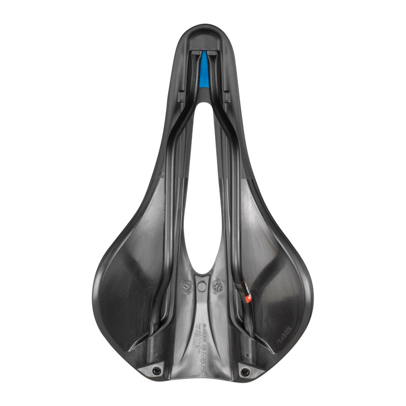 SELLE ITALIA（セライタリア）WAVED：NOVUS BOOST EVO TM SUPERFLOW