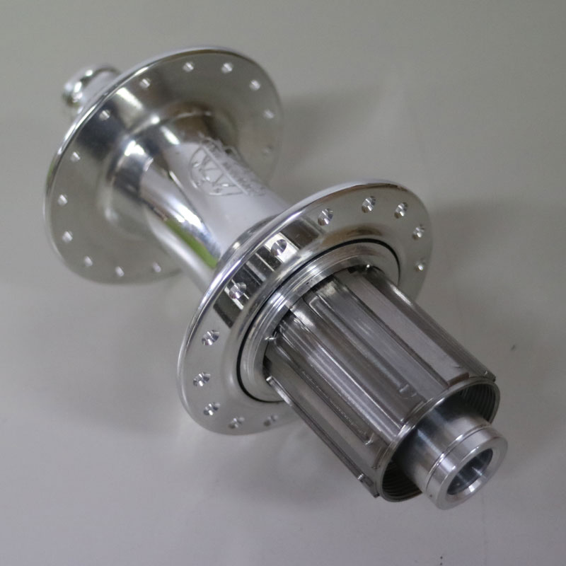 WHITE INDUSTRIES（ホワイトインダストリーズ）CLD BOOST REAR HUB