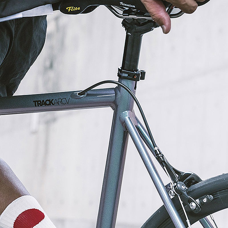 FUJI（フジ）2024年モデル TRACK ARCV （トラックアーカイブ）