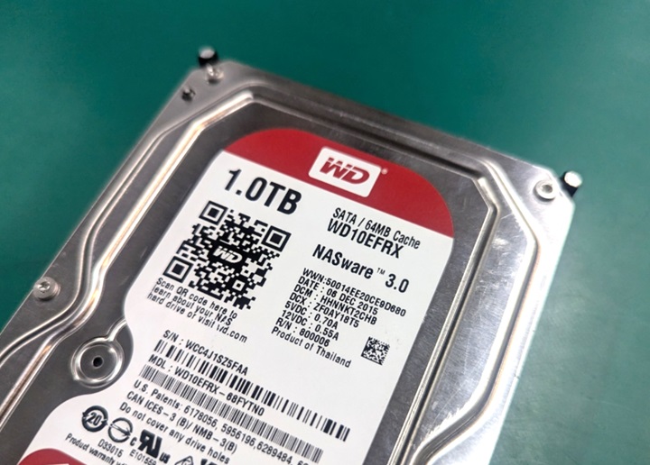 WD10EFRX（WD製HDD赤ラベル1TB）の異音発生からのデータ復旧成功
