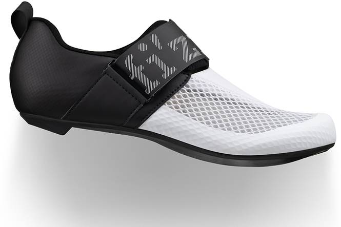 TRANSIRO HYDRA | カワシマサイクルサプライ | スポーツサイクル