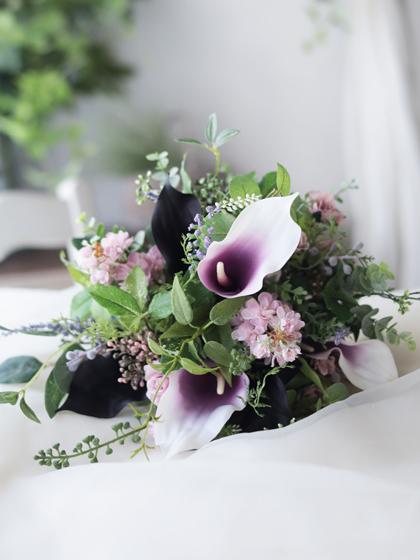 完成品ブーケ】シックなカラーとモーヴピンクのグリーンブーケ