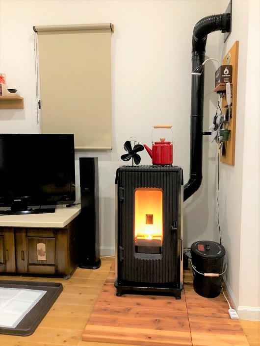 RS-4 導入事例 神奈川県N様｜国産ペレットストーブメーカー warmArts