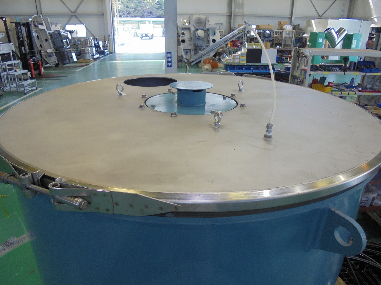 振動ミル(グランディングミル) | 在庫機器 | 中古粉体機器の販売