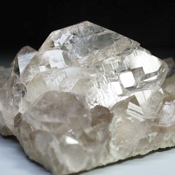 グインデルクォーツ・スイスアルプス産(Gwindel水晶)
