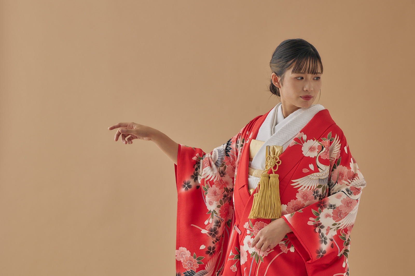 浜ちりめん赤鶴｜白無垢・色打掛レンタルなら結婚式着物専門の【THE