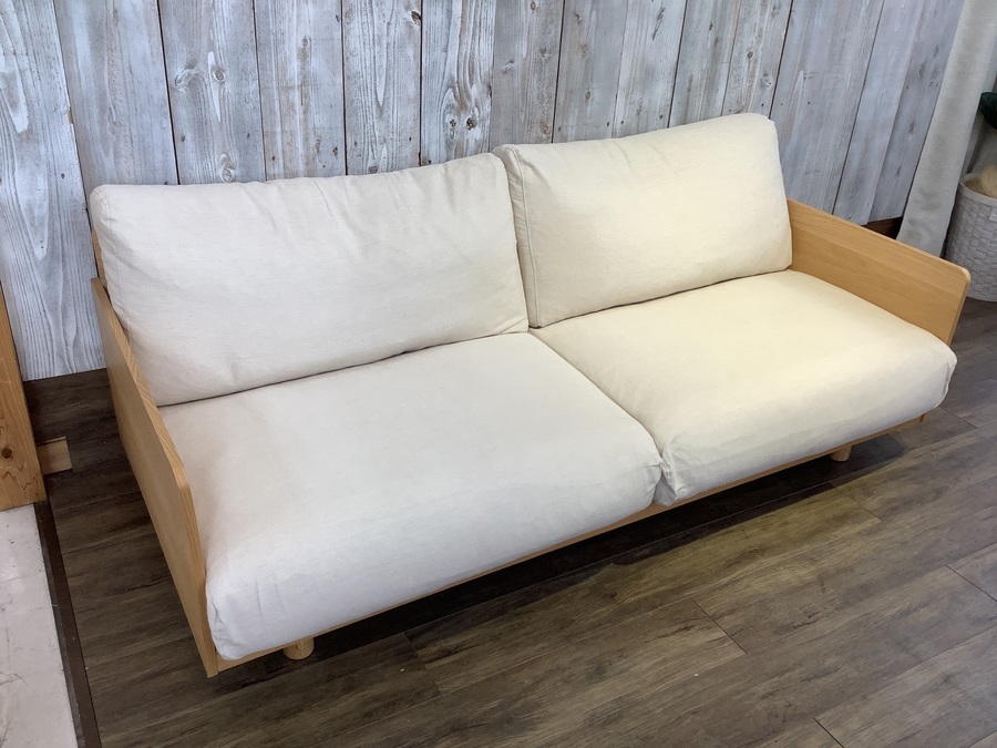 無印良品】板と脚でできた木製ソファフレーム（2.5シーター）が入荷