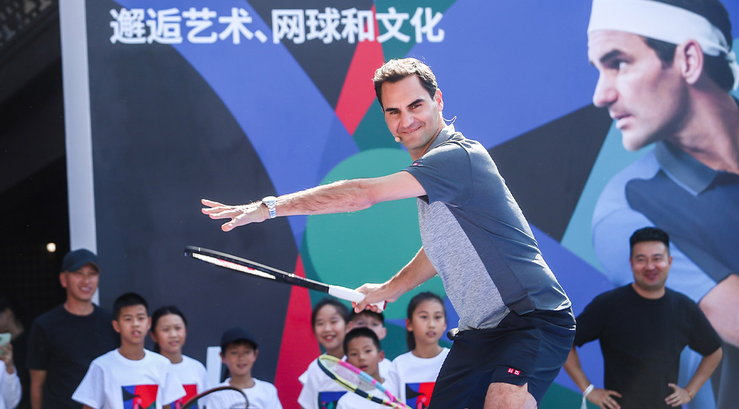 ユニクロ公式 | Around the World with Roger Federer