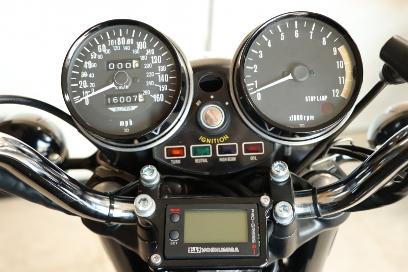 Z1 2025年UEMATSUカレンダー実車｜SOLD OUT｜旧車・絶版バイクならウエマツ