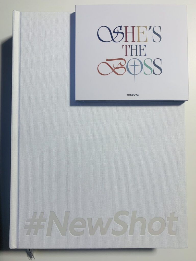 Newshot: 스물넷 PHOTOBOOK (THE BOYZ 写真集) 感想 – Ugo Dot Monster