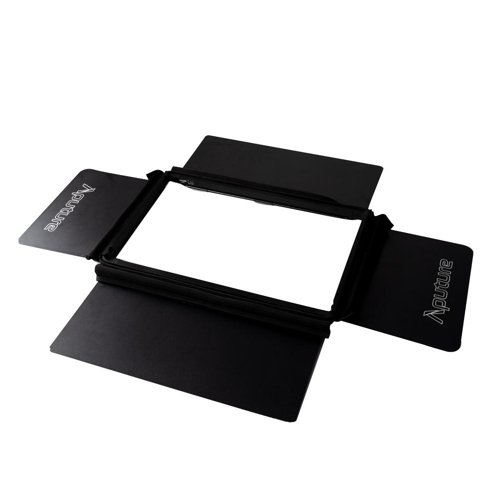 Aputure(アプチャー) NOVA P300c 収納ケース付き