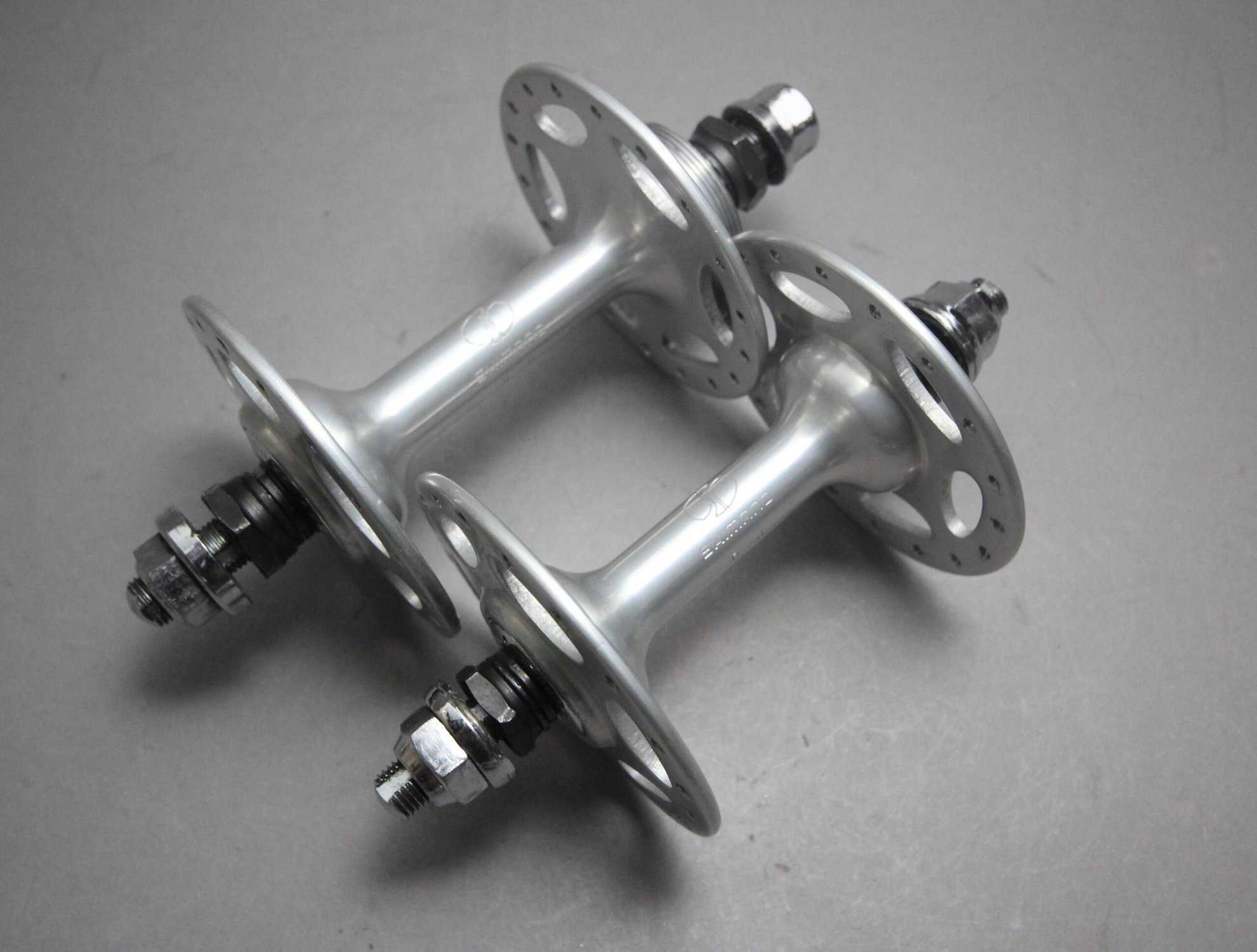 Shimano Dura Ace HB-7520 Pista Hub Set / 36H / NJS - velowizard.com
