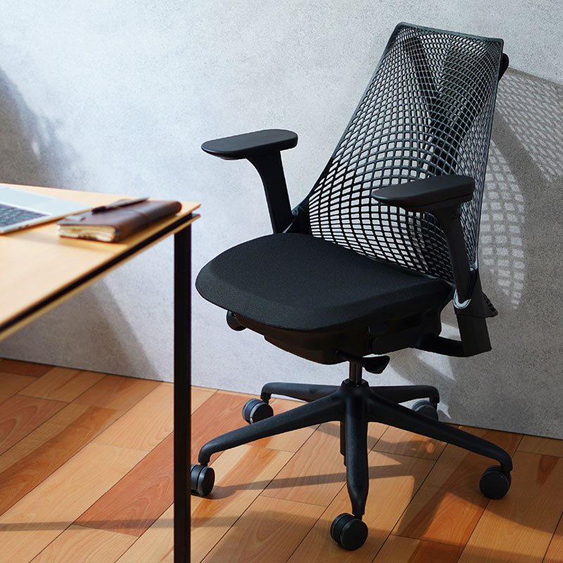 セイルチェア ブラックベース／ブラックフルアジャスタブルアーム