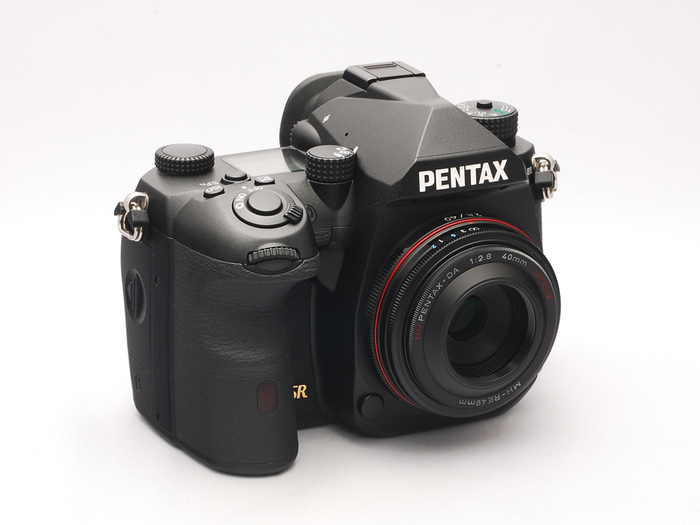 カメラの八百富｜ペンタックス PENTAX K-3 MARK III レンズは白か