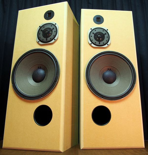 外装選択式☆3Wayバスレフ型自作スピーカー☆JBL 2231H☆ヤマハ NS